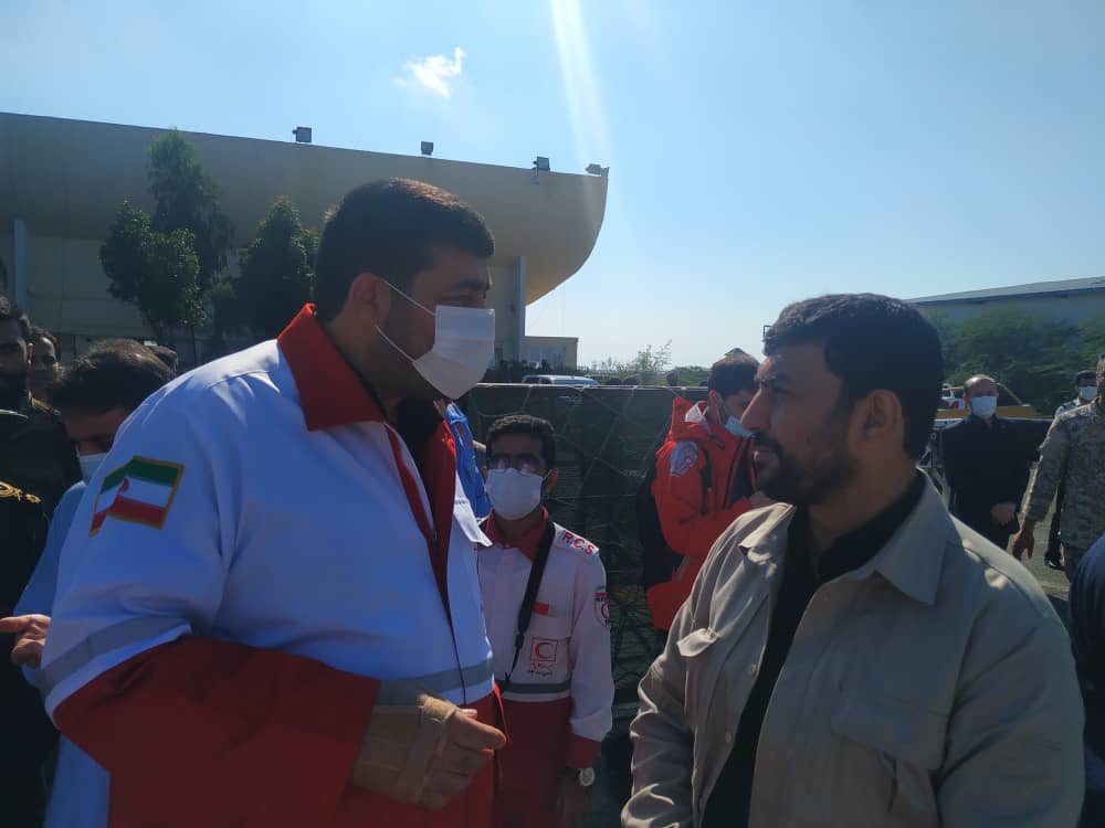 حضور میدانی رئیس جمعیت هلال احمر در مناطق سیل زده سیستان و بلوچستان/گزارش تصویری